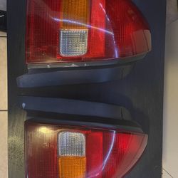 96-98 Civic Tail Lights 