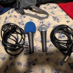 Shure Professional Microphones And Wires 