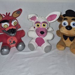 Five Nights At Freddy's Plush Bundle