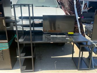 Black computer desk