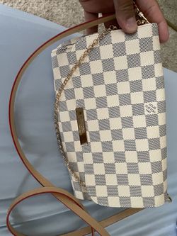 Azure Favorite Purse