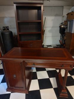 Beautiful Desk And Bookshelf Set For Sale!