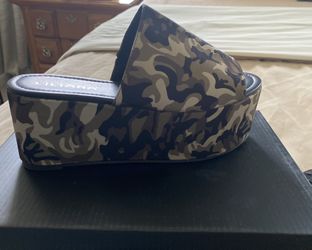 Green Camo Platform Slide