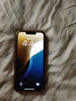 iPhone 13