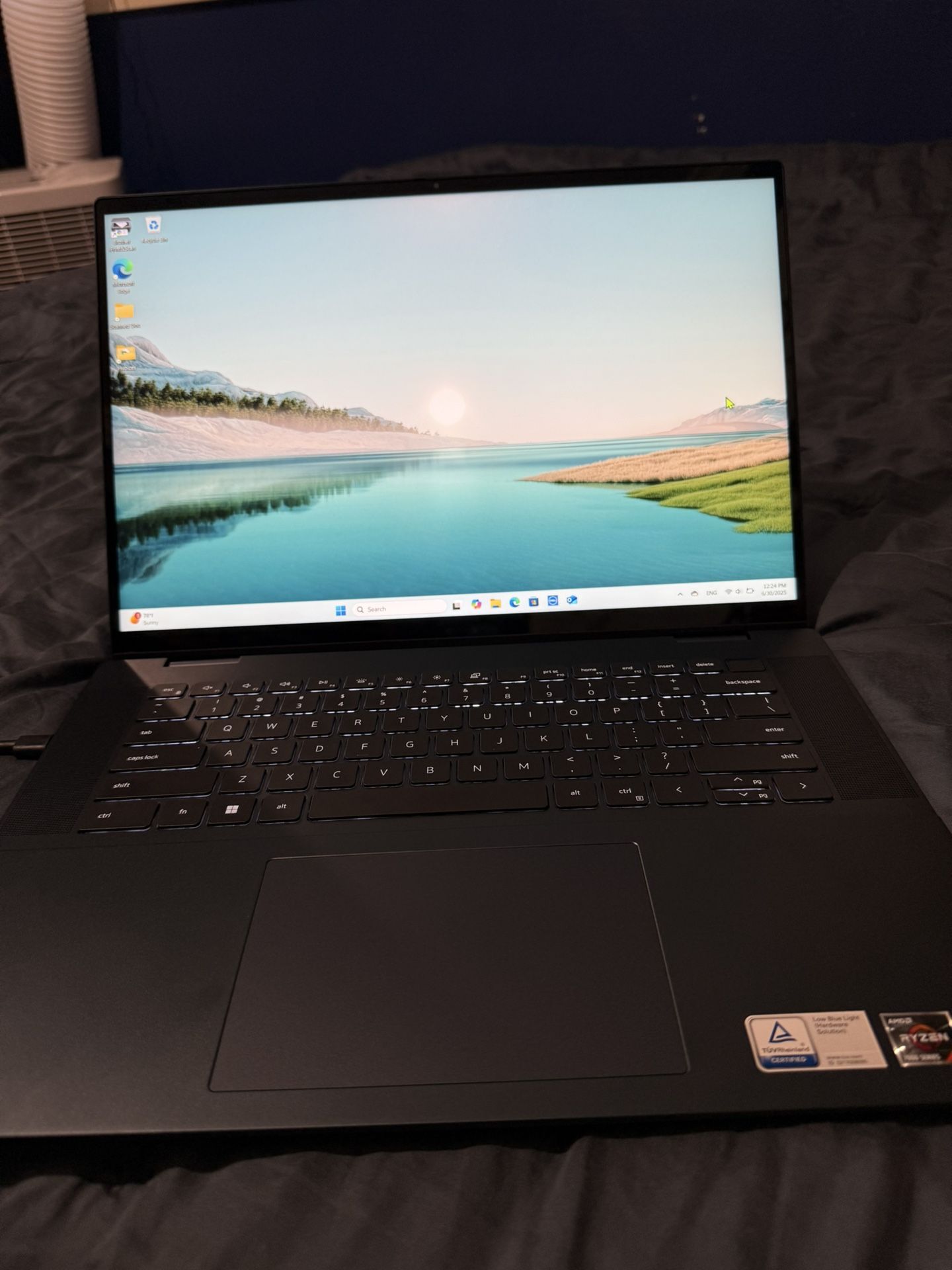 Laptop 