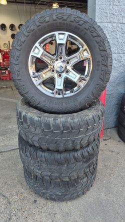 18" Ford factory wheels with used 33s