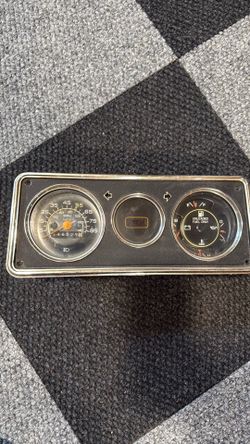 Vintage RV instrument cluster
