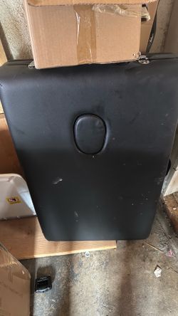 Massage Table - New $75