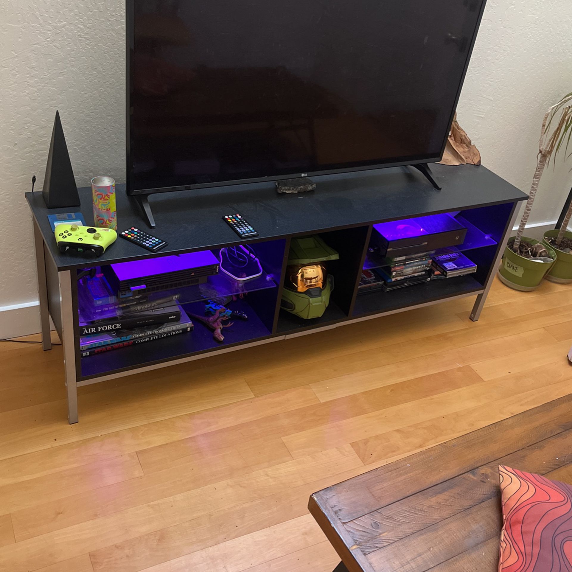 TV Stand W/ Controllable LED lighting 