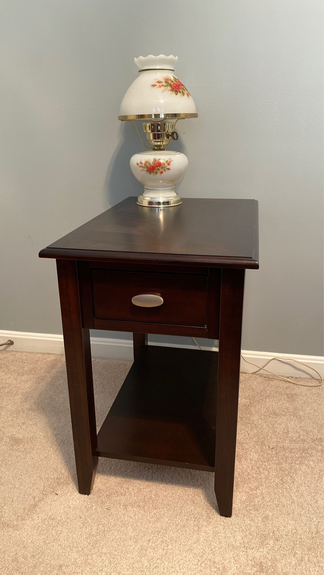Solid oak end table