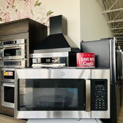 GE 1.7-cu ft Watt Over-the-Range Microwave with Sensor Cooking (Stainless Steel) JVMSKSS  QI