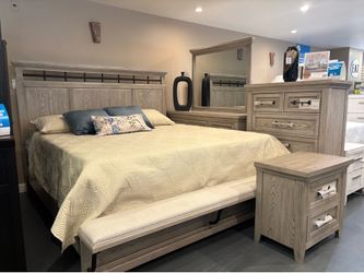 New 5pc King Bedroom Set