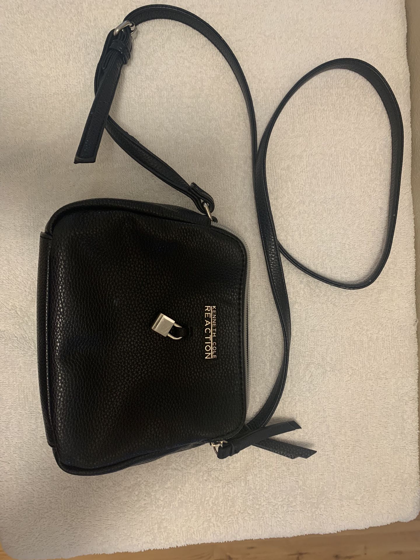 Reaction Kenneth Cole 