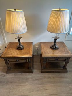 Knight Furniture Vintage Wood End Table’s
