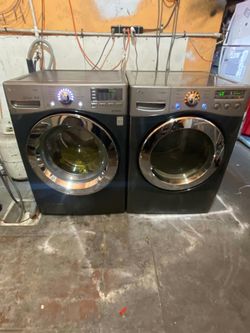 Washer and gas dryer, LG brand, side by side or stacked