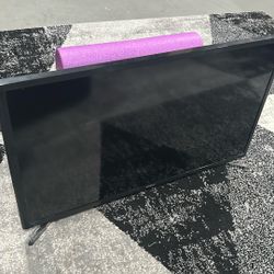  📺 Samsung 32” Smart TV (UN32J5205) – Excellent Condition + Remote