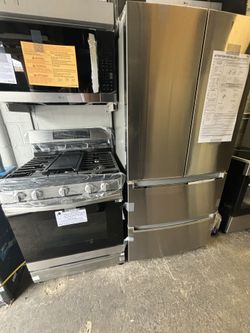 LG refrigerator stove and microwave