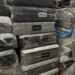 Twin Simmons Beautyrest Mattress