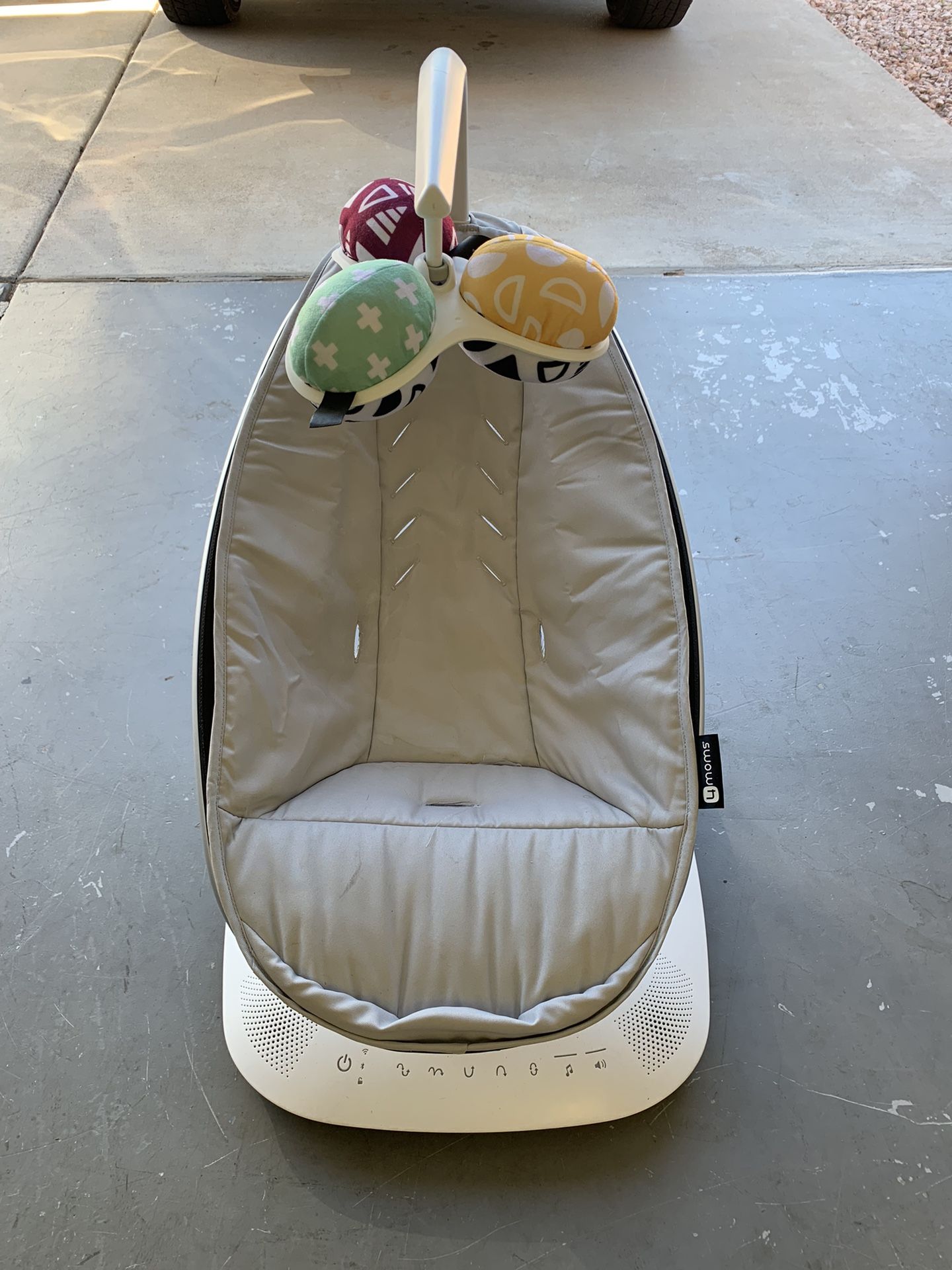 4Moms Mamaroo Swing