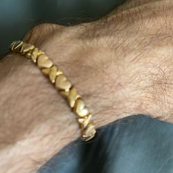 10k Gold Bracelet “I Love You Mom”