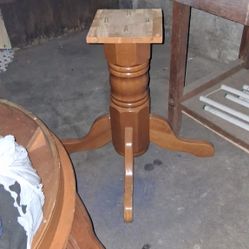 Solid Wood Round Table With 3 Chairs & SQUARE COFFEE TABLE AND 2 END TABLES 