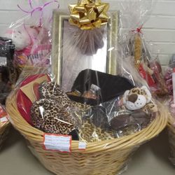 VALENTINES Baskets And  Gifts