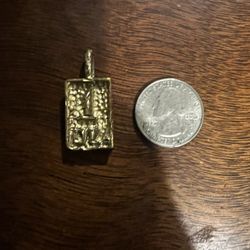 Selling 1 Oz Gold Pendant
