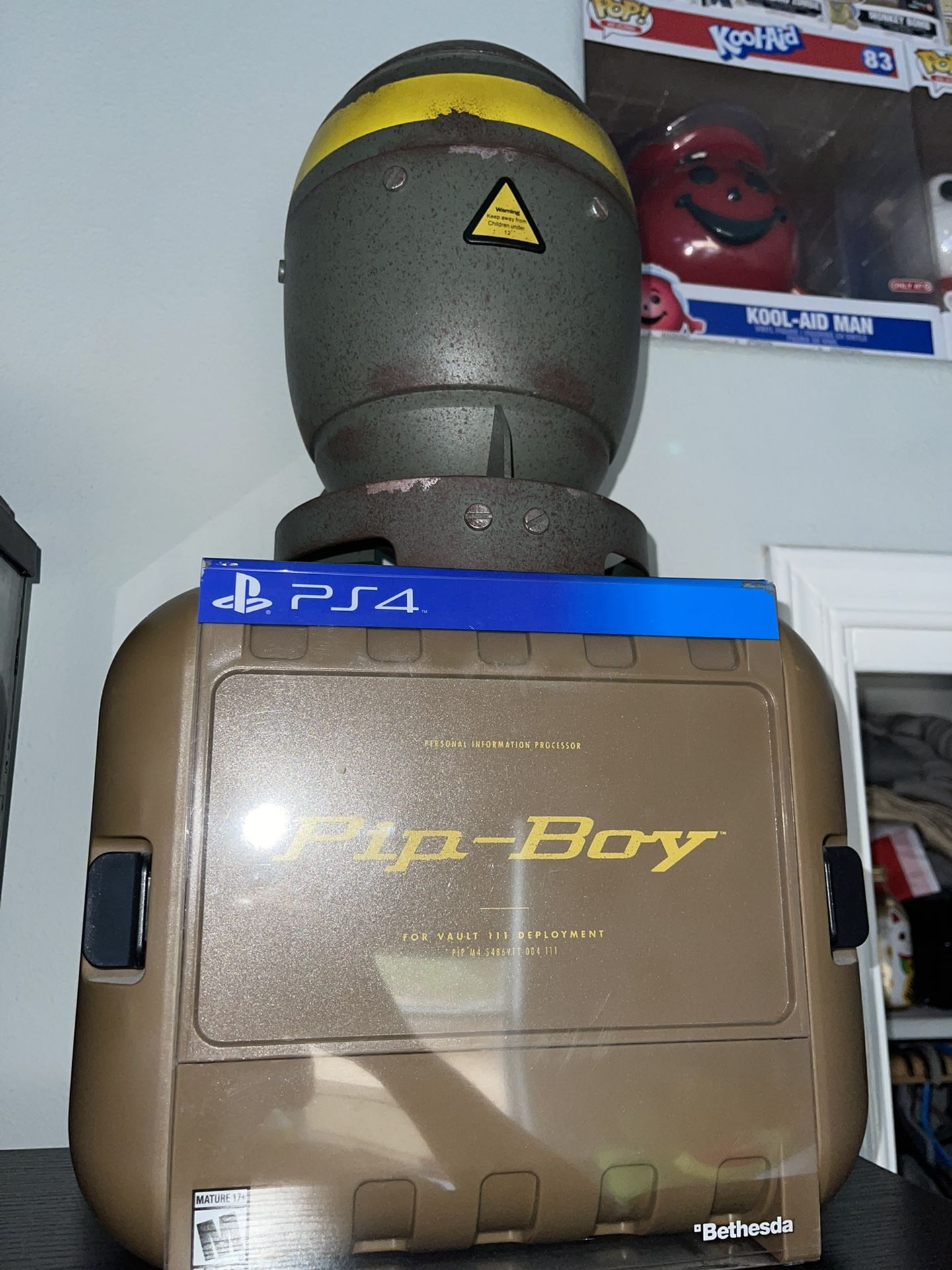 Fallout 4 Pip Boy Edition Collectors Edition + Fallout