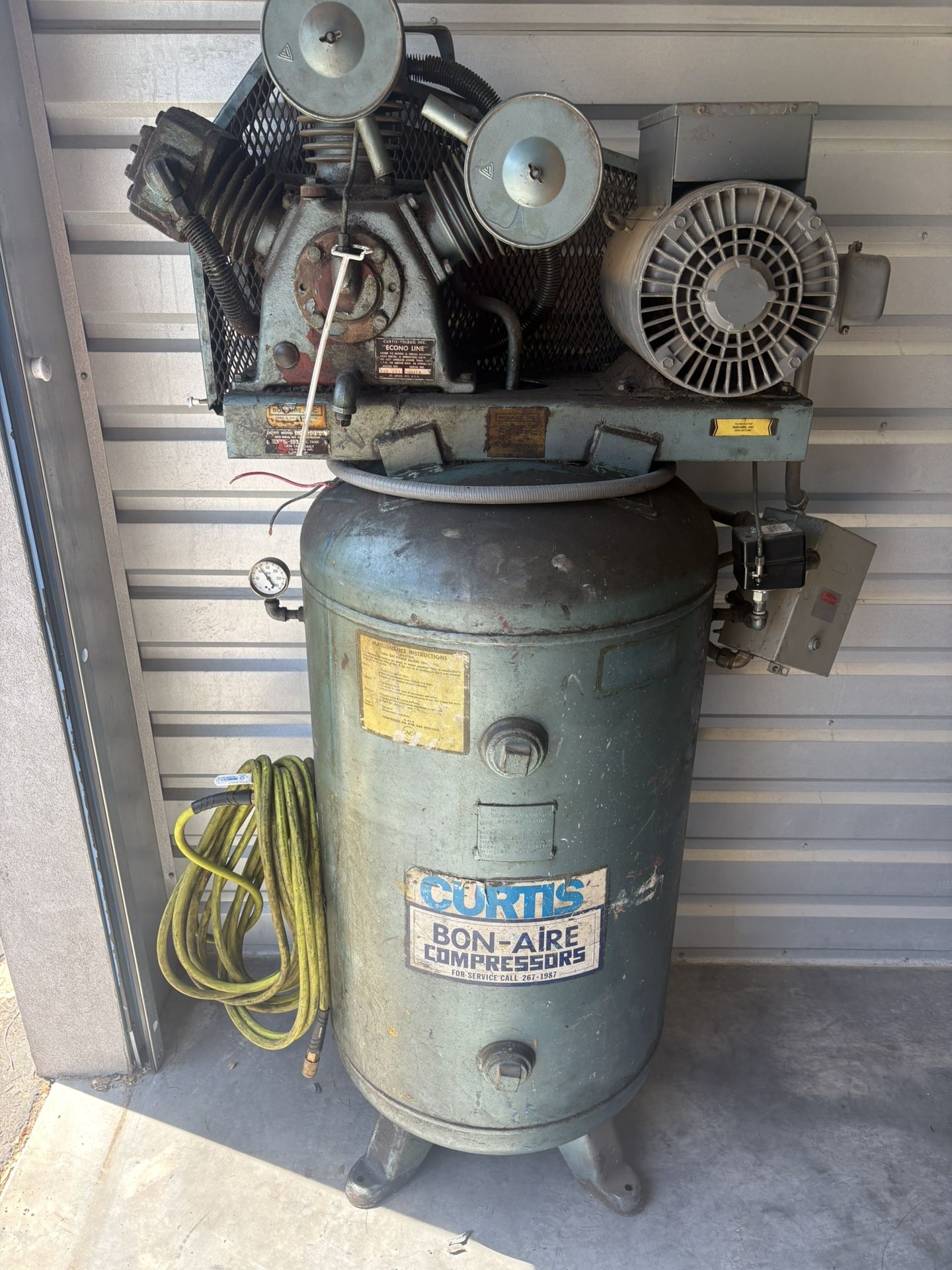 Air compressor 80 gallons