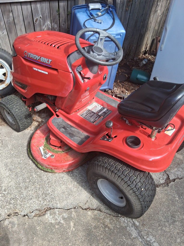 Troy Built Riding Mower