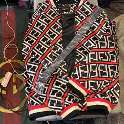 3x Silk Fendi Sting Lightweight Jacket Fits Like Xl