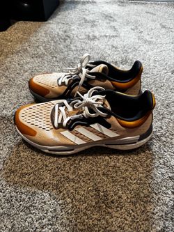 Adidas women
