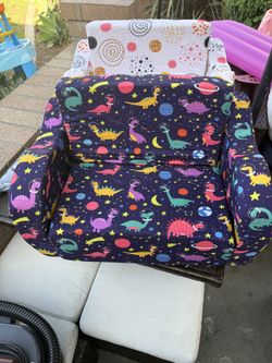 Kids folding couch
