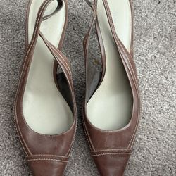Chocolate Brown Leather Pointy Toes 9.5M