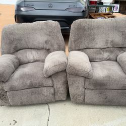 Recliner Chairs