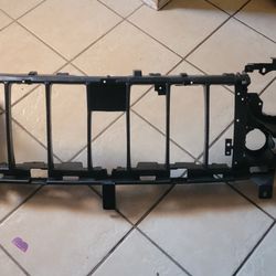 Radiator Headlight With Fog Lights 