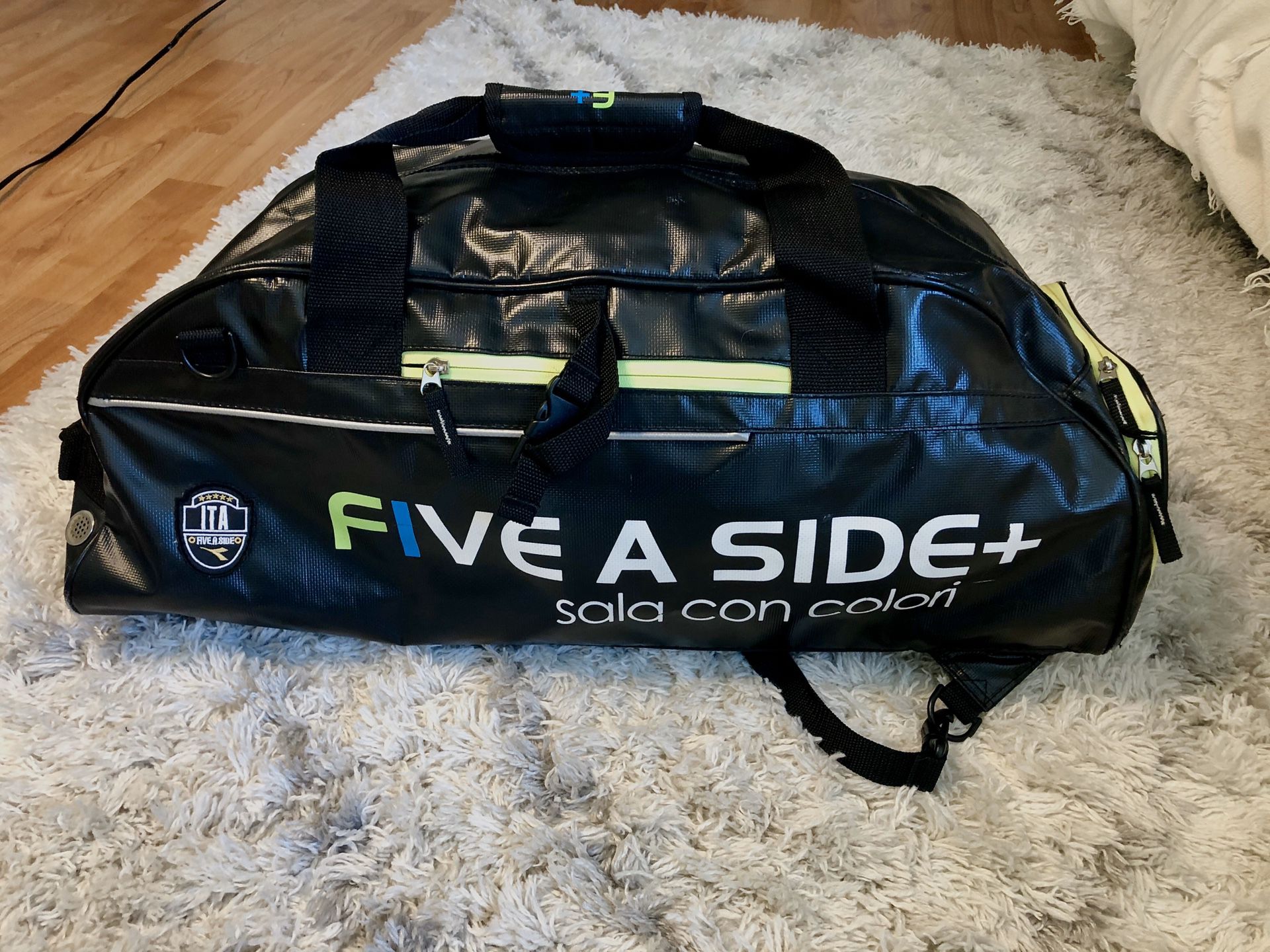 DIADORA waterproof drum bag/backpack/shoulder bag