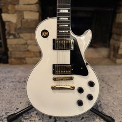 2024 Gibson Les Paul Custom Alpine White Electric Guitar