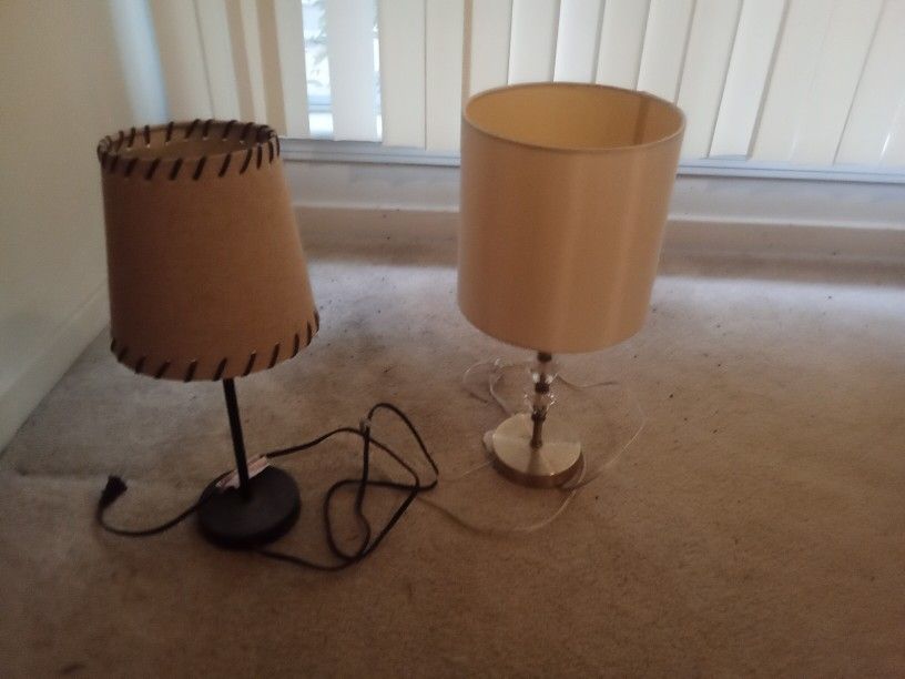 Assorted lamps 