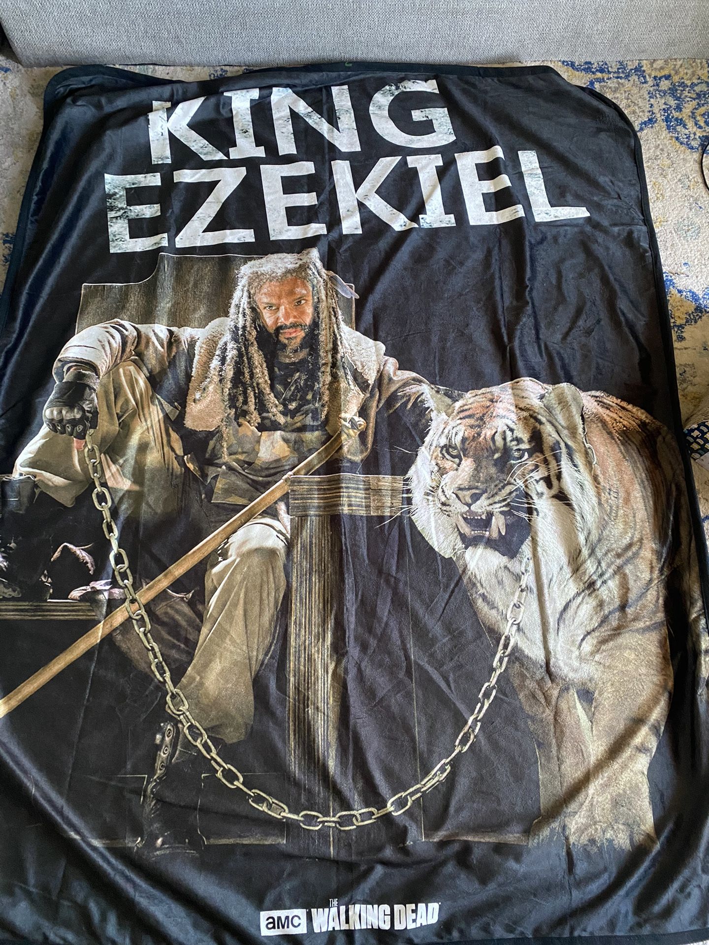 The Walking Dead Blanket 