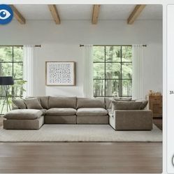 Sectional Couch worth 2800 for only 850