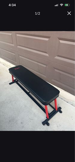 Flat workout bench