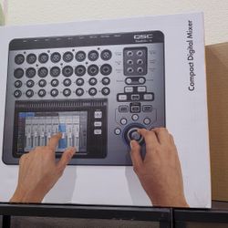 Qsc Touchmix 16  Channell