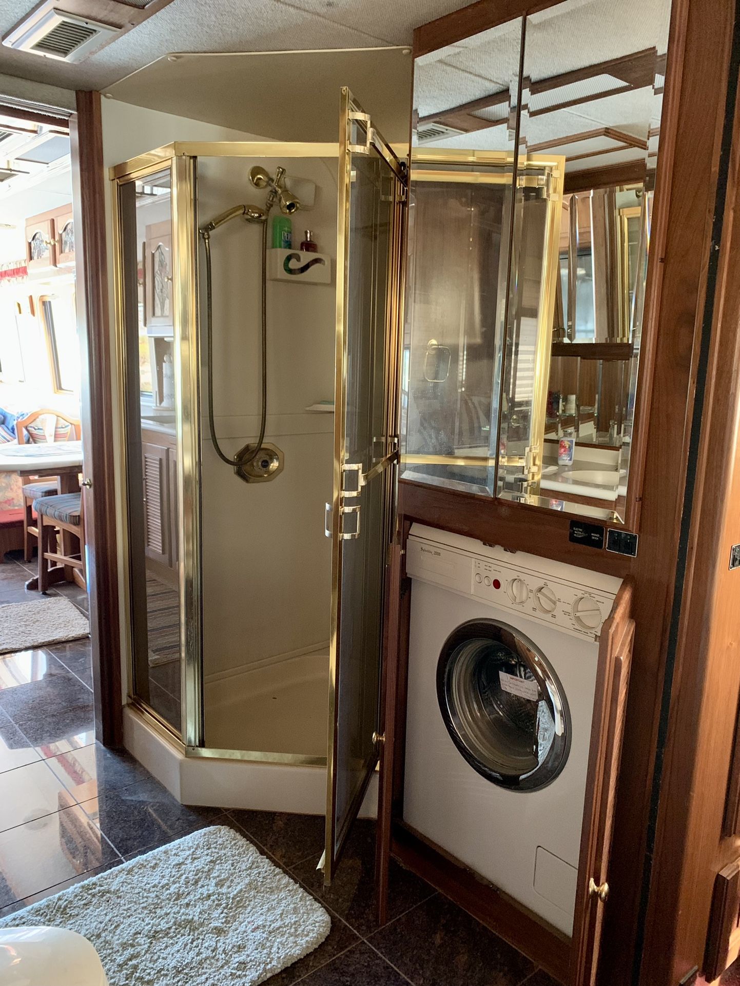 Motorhome (Country Coach Concept) for Sale in Fresno, CA OfferUp