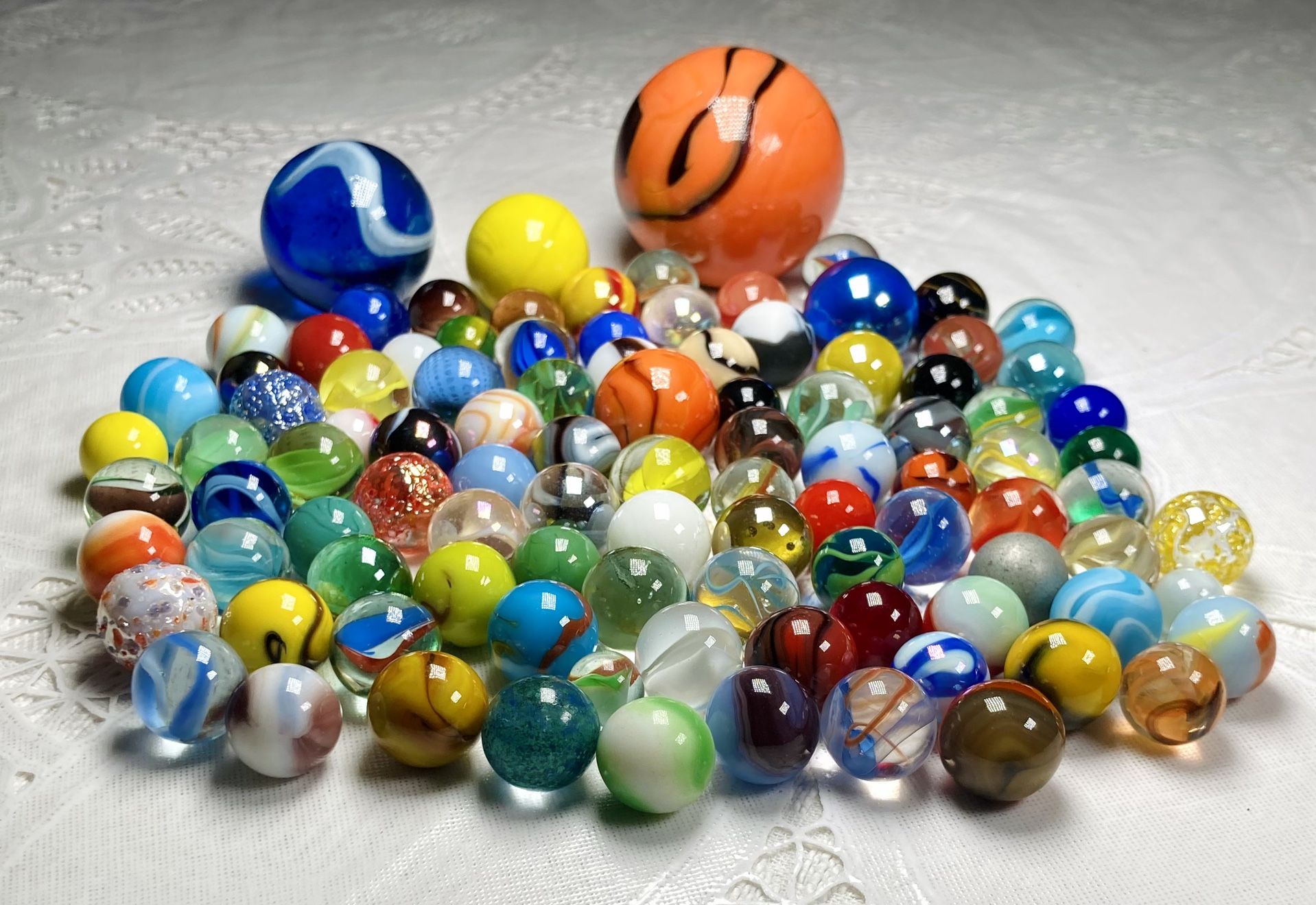 Jar of 100 Dazzling Vintage Marbles Retired Vacor + Jabos + A Toebreaker + More