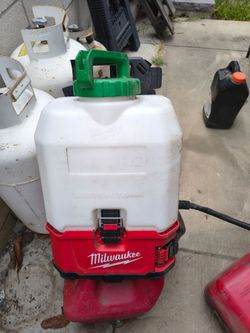 Milwaukee backpack sprayer m18