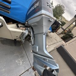 70 HP evinrude Outboard Motor