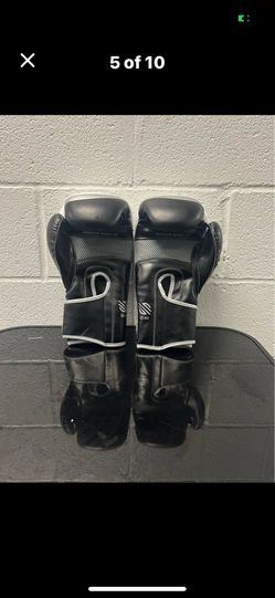 SANABUL Essentals Gel Boxing Gloves