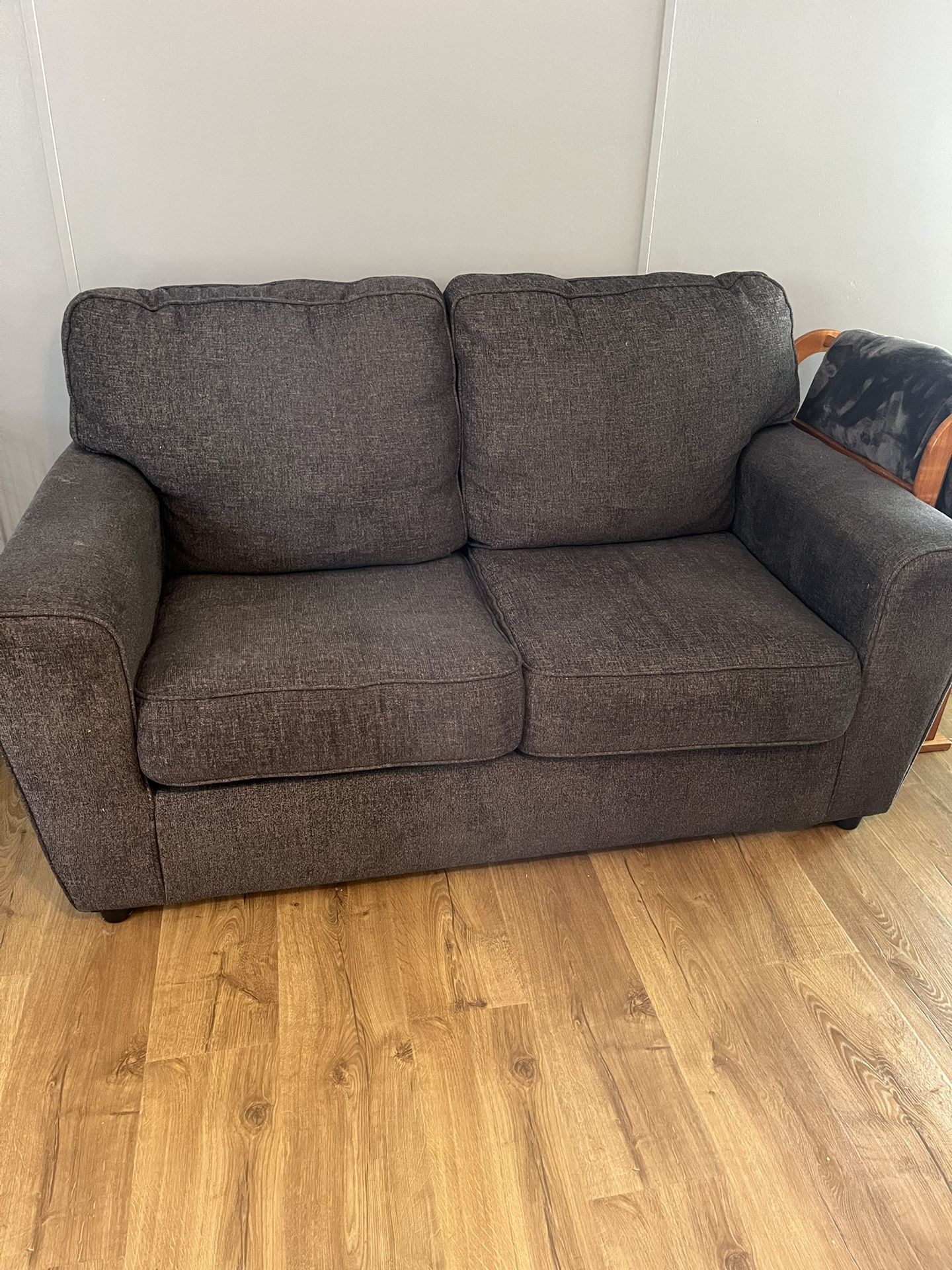 Love Seat 