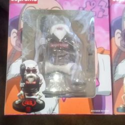 Supreme Collectibles 